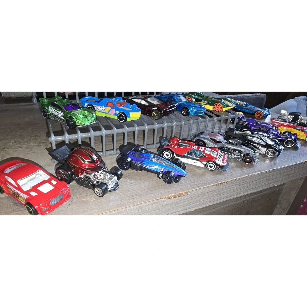Hot Wheels Hot Rod Race toy Cars‎ Lot of 27 Mattel Customs Loose Racers hw